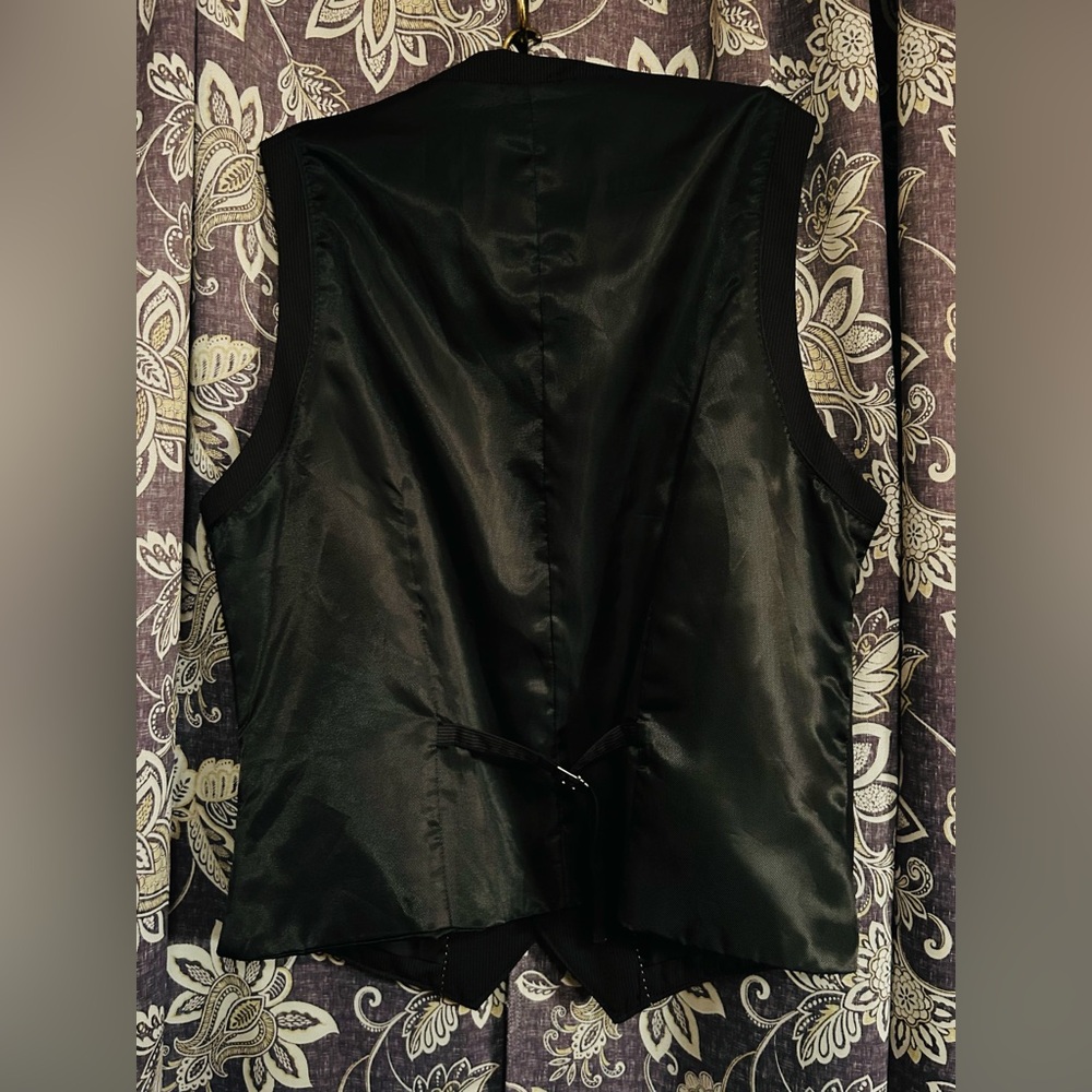 Kenneth Cole New York Black Dress Button-Up Vest - Picture 3 of 3